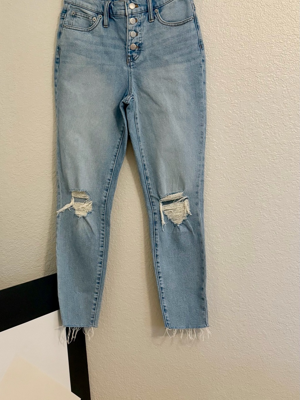 J.Crew 10” High-Rise Skinny Jeans 26 Light Wash Button Fly Distressed Raw Hem